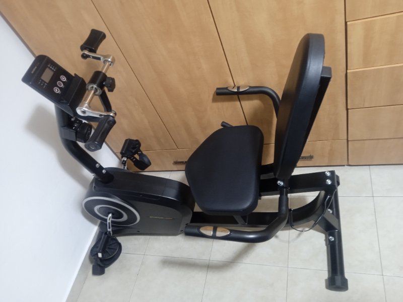אופני כושר חדשות ממש היו בשימוש פעמים בודדות בלבד! נמכר עקב אי התאמה לדרישות הפיזיותרפיה