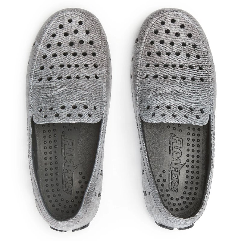 פלופרס צבע אפור מעורב מידה 12C תואם בערך מידה 29 הוזמן מאמריקה וזה קטן:(