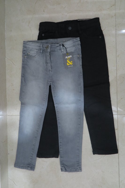 מכנסיים לילד