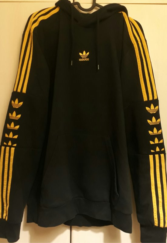 קפוצ'ון מושלם מידה m , נקנה בפוט לוקר במלחה ב 399