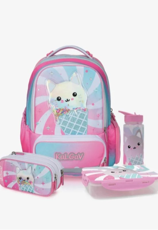 ילקוט מהמם עם סט אביזרים מחברת ''קל גב'' 
X-FIX PACK מארז Ice Cream
 התיק הקל והמתרחב עם מערכת גב אורטופדית וסט אביזרים משלים בעיצוב. תואם סגורה באריזה עם פתק החלפה. ניתן להחליף בחניות הרשת
המחיר גמיש!