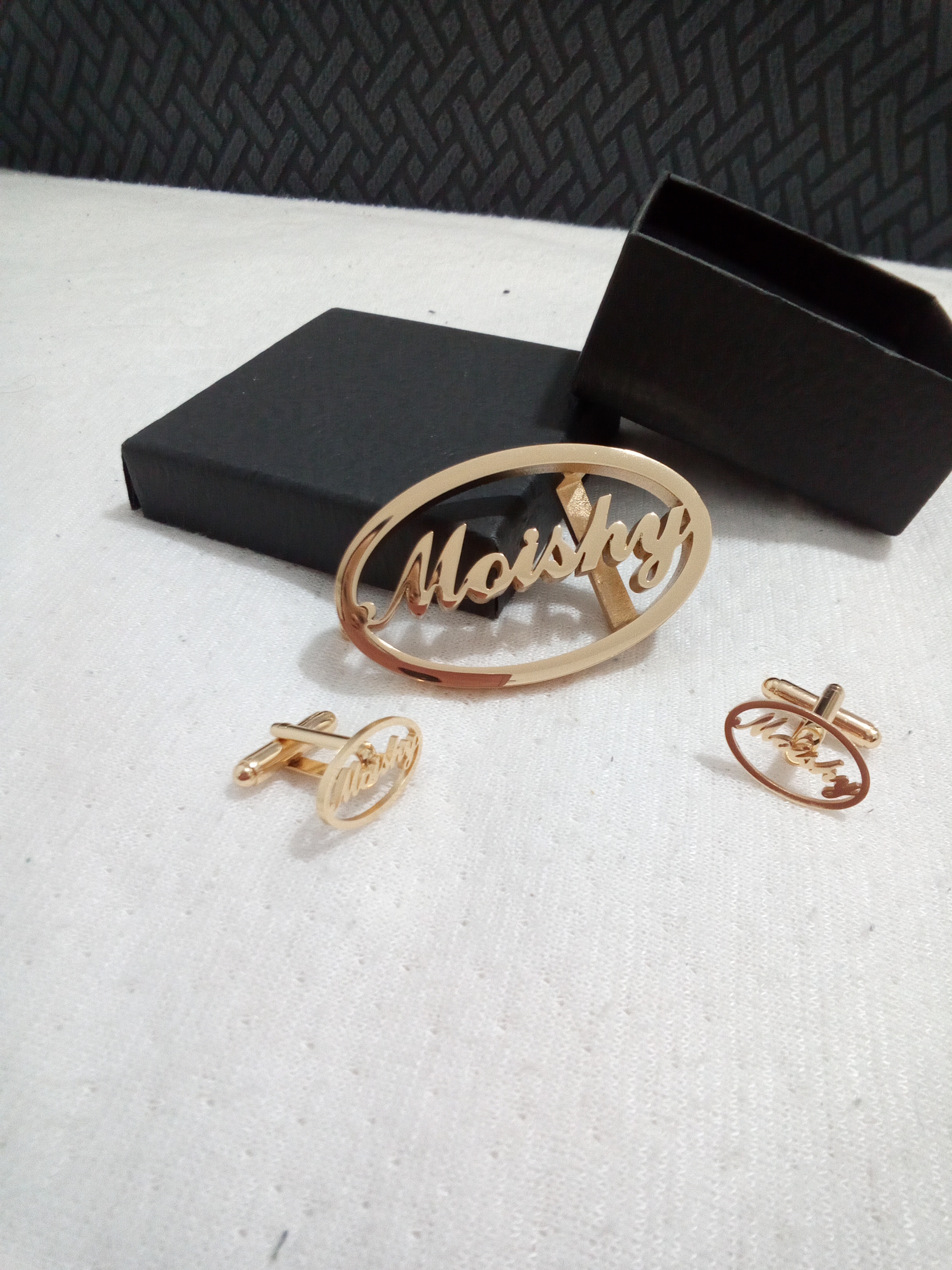 חפתים וחגורה בהמנה אישית