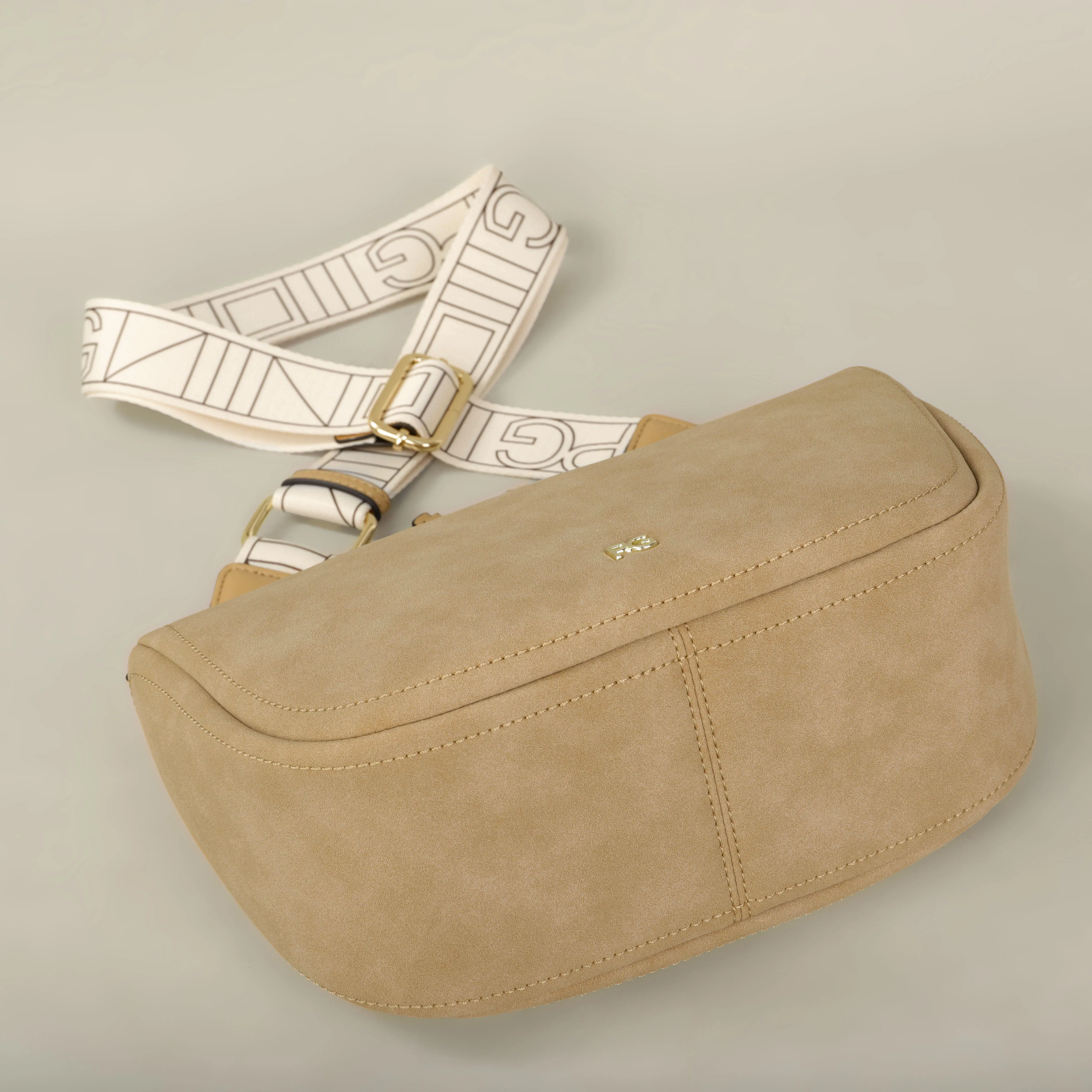 תיק כתף קלאסי