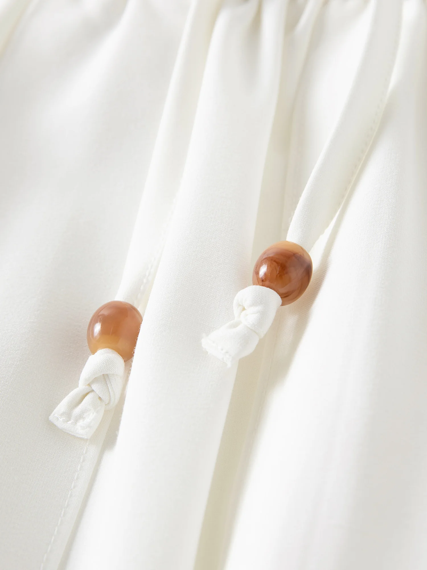 חצאית לבנה ZIQIAO 