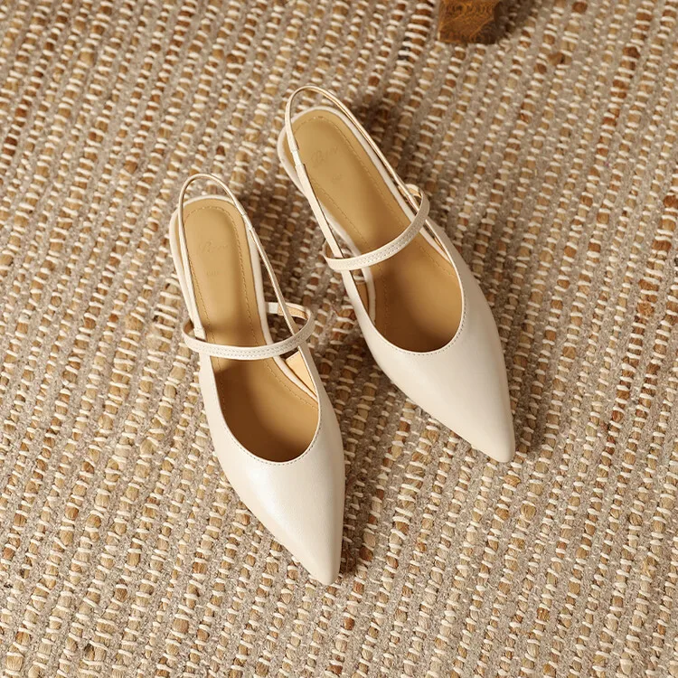 סנדל אלגנטי שמנת