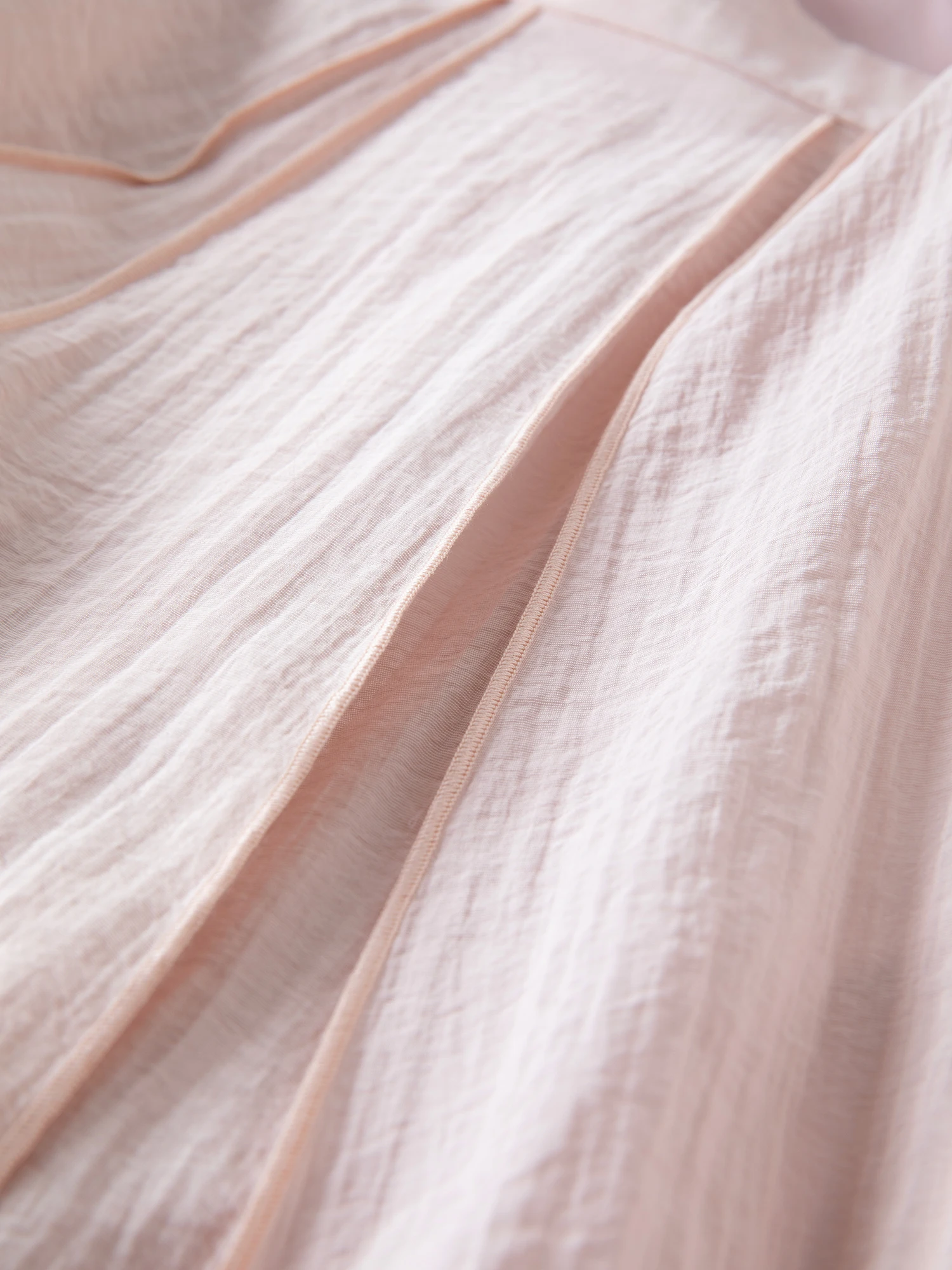 חצאית ורודה